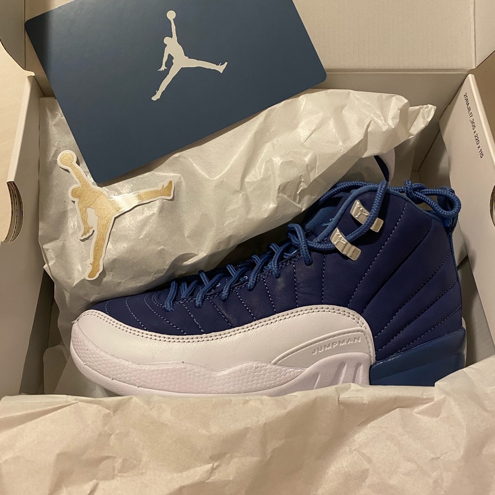 Jordan 12 Indigo